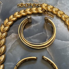 Vintage Gold And Silver Tone Trifari Monet Jewelry Lot Necklaces Leaf Collar