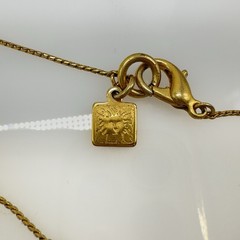 Anne Klein Couture Clear Lucite Heart Necklace Gold Chain 1990s 36 in Clasp