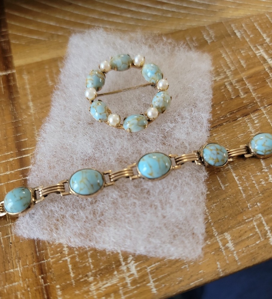 Vintage H. G. Marbled Glass with Pearl Circle Pin and Link Bracelet Set