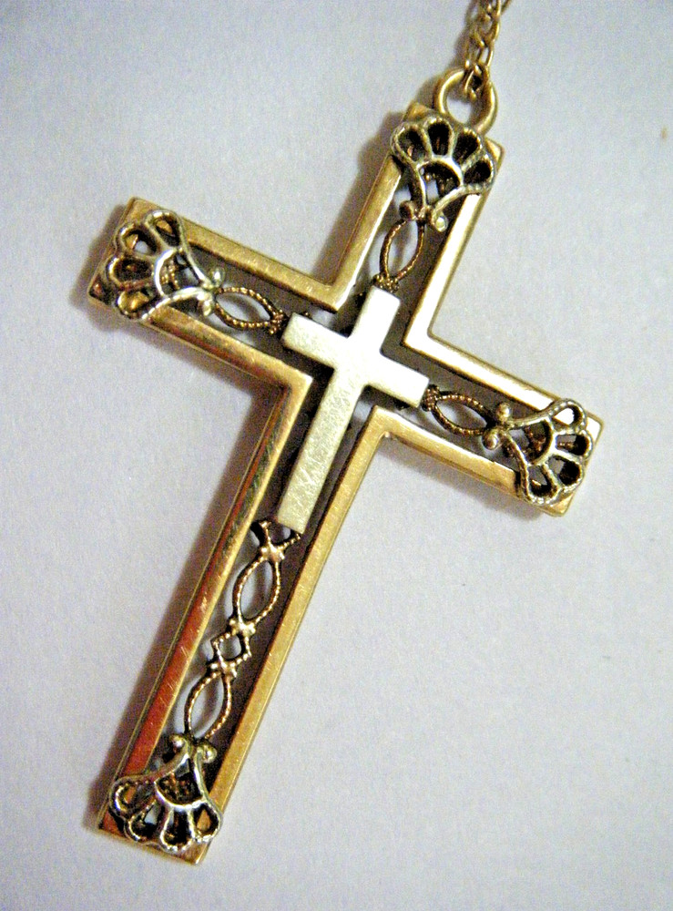 Vintage 60s Solid 14K Yellow & White 14k Gold Filigree Cross Pendant & Chain