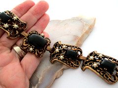 Vintage Chunky Gold faux pearl Black lucite Metal Panel Filigree Bracelet