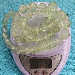 Vtg Translucent Green Lucite 30in Controlled Bubble Necklace