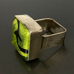 Vintage Modernist Green Glass Sterling Silver Ring Size 8.25