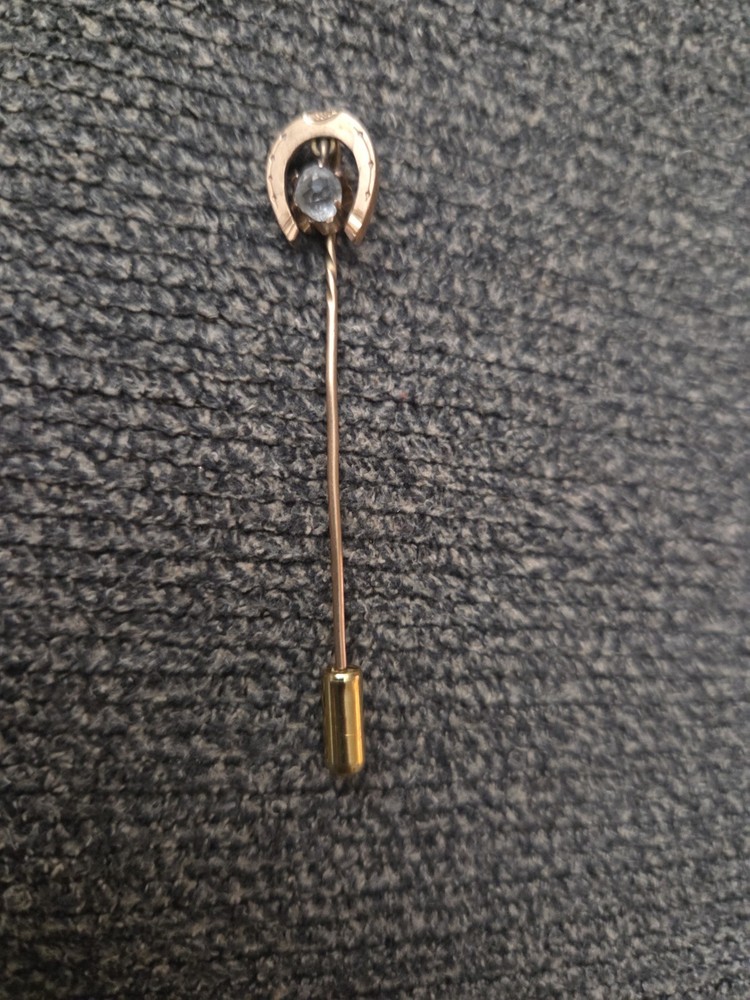 Vintage Gold Horseshoe Stick Pin Lapel Tie Pin w/ Central Gemstone. Good Luck