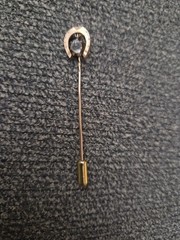 Vintage Gold Horseshoe Stick Pin Lapel Tie Pin w/ Central Gemstone. Good Luck