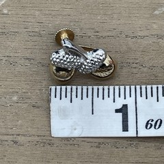 Vintage Unbranded Silver & Gold Toned Acorn Earrings With Screw-Back Closure