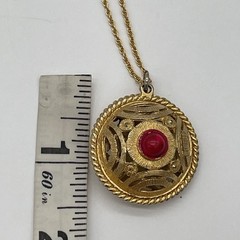 Vintage Unbranded Gold Tone Necklace With Medallion Pendant & Red Stone