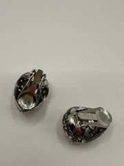 Vintage Silver And Gold Tone Mixed Metal Clip On Earrings Signed TJ