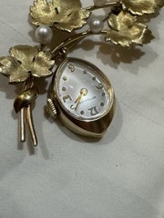 12k Gold Filled Seed Pearl Wittnauer Ladies Pin Brooch Watch 2.5in Wide