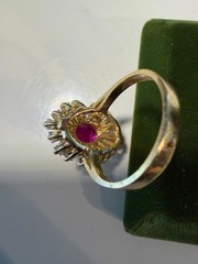Vintage SOLID 14KT Gold Stamped Red Size 8 Ring 6.19g NOS NOI!