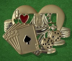 VTG AJC Brooch Pin Queen of Hearts Royal Flush Chips Dice Goldtone Enamel &Bonus