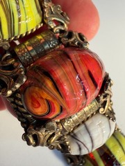 Vintage Chunky Swirl Art Glass Cabochon Link Bracelet Brass Retro 1950s Dungeon