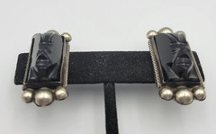 Vtg Mexico Silver Carved Onyx Tribal Mask Earrings Screw Back 1.25″