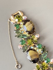 Vintage Verified JULIANA Green Art Glass Bracelet Brooch/Pendant Earring Set