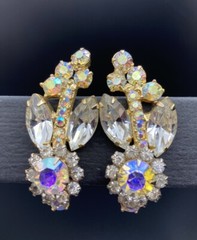 JULIANA D&E Book Piece AB Rhinestone FLOWER Shape CLIMBER Clip Earrings Ref 4724