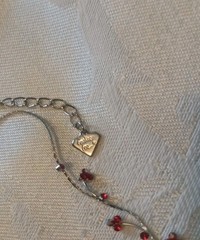 Vintage Cookie Lee Elegant 14″ Silver tone Red Rhinestone Branched 2″ Lariat