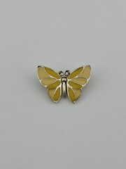 Vintage Pale Gold Tone Yellow Enamel Butterfly Brooch 1.25” 8.2g