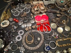 Vintage Jewelry Lot Earring Necklace Bracelet Over 6lbs + Estate Mix PLS READ