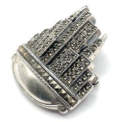 Vintage 925 Sterling Silver DBJ Marcasite New York City Skyline Brooch Pin