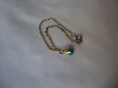 VTG GOLD PLATED LEAVES TURQUOISE NUGGET + GOLD PLATED 8.5″ ANCHOR CHAIN BRACELET