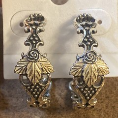 VTG Sterling Wheeler WM Co Black Hills Design Rose Leaves Hoop Stud Earrings