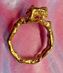 Lady Bodies Ring 24K GP Size 9 two Lesbian LGBT Gay Pride Original by JKL 820