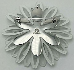 Sarah Coventry Vintage Brooch Pin White Layered Flower Convertible Pendant