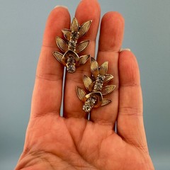 Vintage Rhinestone Earrings Gold Tone Leaf Branch Climber Clip On Dimensional