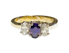 Vintage Oval Amethyst Ring Clear Glass Accents Gold Tone Size 6 Cocktail Costume