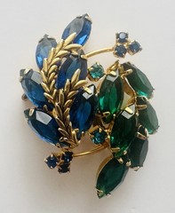 Blue and Green Oval Stones Brooch Grannycore Peacock Gold Tone Vinery 2″