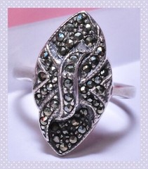 VTG 925 Sterling Silver Marcasite Marquise Knot Shape Ring Approximate Size 7 ¾