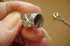 VINTAGE WISHING WELL GOOD LUCK SILVER TONE CHAIN CHARM PENDANT NECKLACE!!!