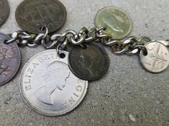 Vintage World Coins Travel Charm Link Bracelet South Africa Britain India