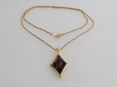 Vintage Gold Tone Simulated Amethyst Purple Glass Stone Pendant Necklace