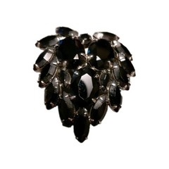 Vintage Black Leaf Rhinestone Or Jet Brooch Pin Unbranded 2.5″ x 2″ EUC Classic