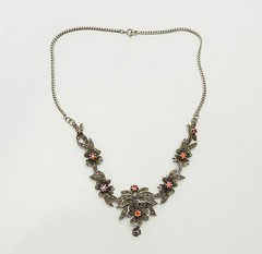 Vintage sterling silver red garnets marcasite ornate floral deco style necklace