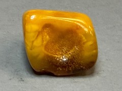 NATURAL OLD ANTIQUE YELLOW BUTTERSCOTCH BALTIC AMBER PENDANT 14,7 gr