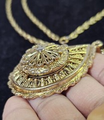 WHITING DAVIS? vtg Locket Necklace Goldtone Lacy Filigree Classic Career Cosplay