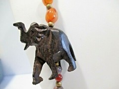 BRASS GEMSTONE AND WOOD ELEPHANT ANIMAL BEADED NECKLACE VINTAGE SAFARI AFRICA