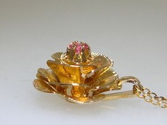 LOVELY VINTAGE GOLD FILLED NECKLACE W/PINK TOPAZ SIGNED D.E.C.! NEW IN O.B.!