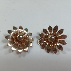 Vintage Signed Barclay Clip On Earrings Floral Flowers Sun Sunburst