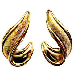 Avon Textured Sweep Earrings Nickel Free CHOOSE Clips or Posts Gold Plated VTG