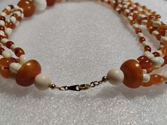 VTG Avon Cosmopolitan Collection Necklace W/ Matching Earrings 6 Strand Honey…