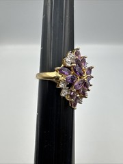 Vintage Sterling Silver Gold-toned w/ Purple and White Stones Sz 7 (4.7g)