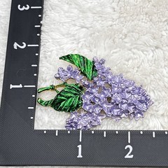 Vintage Lilac Flower Jewelry Set Brooch Clip On Earrings Purple Enamel