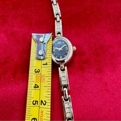 Vintage Gold-tone Bracelet Watch Black Dial Japan Quartz 1999 Rhinestone Links