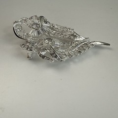 Nolan Miller Rhodium PLATED Crystal Rhinestone Floral Geometric Brooch 3.25”