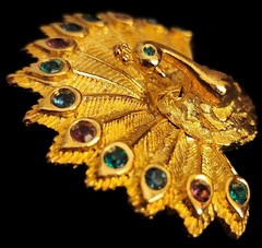 Vintage Gold Tone Rhinestone Figural 3-D Peacock Brooch