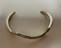 Navajo Flush Mount Mother of Pearl 925 Sterling Silver Cuff Bracelet