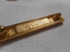 Vtg Crown TRIFARI Brooches Cutout Wreath & Baguette Bar Pin 1955-1969 Gold Tone